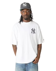 60856148 MLB Graphic Oversize Tee NY Yankees - WHI