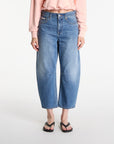 LV047G748G YRE CROPPED BARREL JEAN TINTED AIRWA