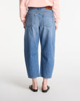 LV047G748G YRE CROPPED BARREL JEAN TINTED AIRWA