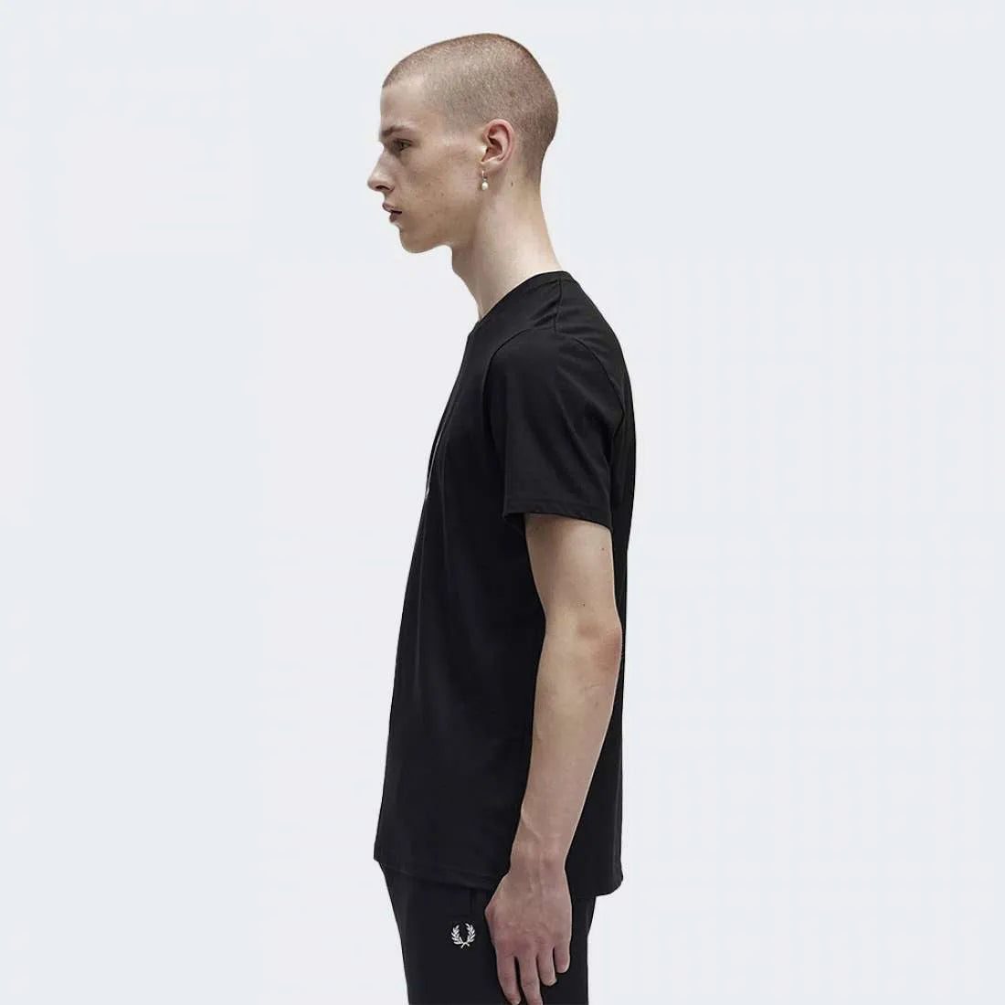 חולצה טי פרד פרי M5630 BLK