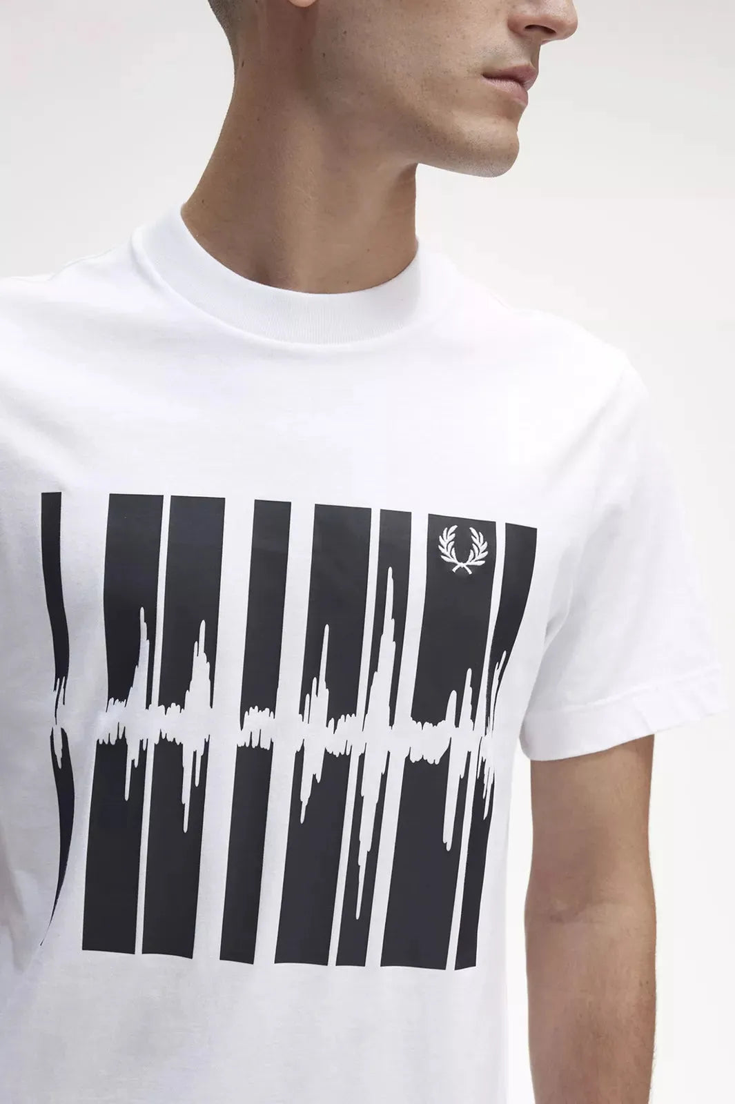 חולצה טי פרד פרי M5620 WHI