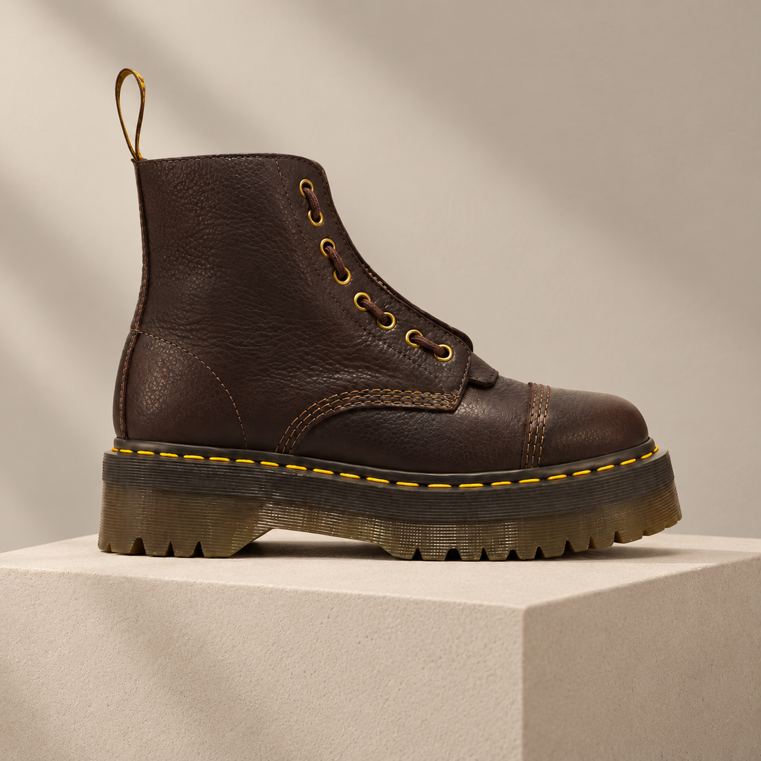 DR.MARTENS