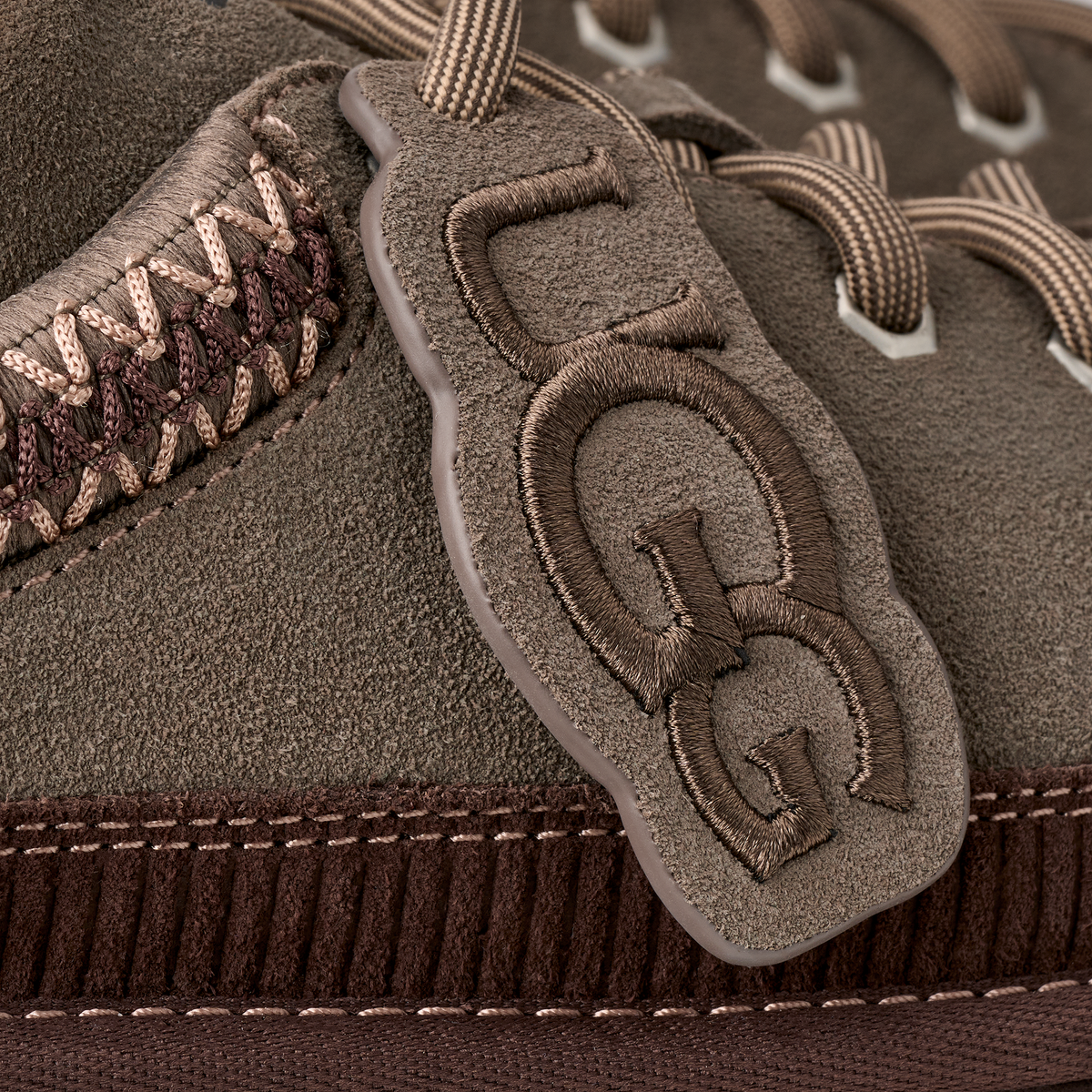 כפכף סניקרס 1180361 CHE UGG - מכירה מוקדמת