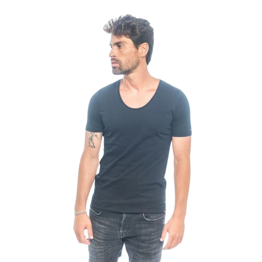 חולצת ואנזן - 0 עמוק שחור