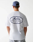 NE TRUCKER PTCH OS TEE NEWERA WHI