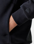 NE TECH HOODIE NEWERA BLK