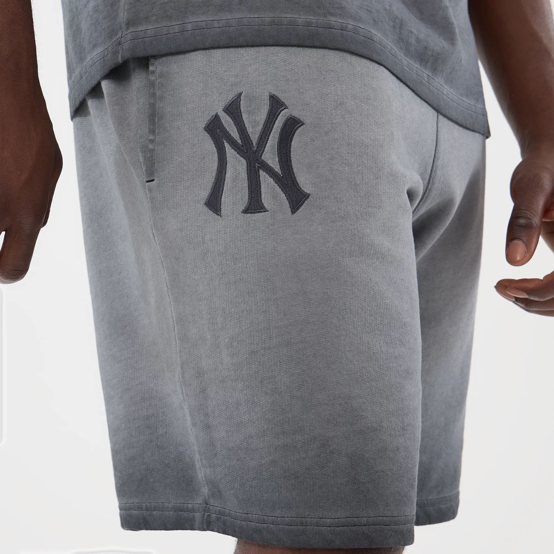 60856194 MLB Washed Logo Short NY Yankees - BLK
