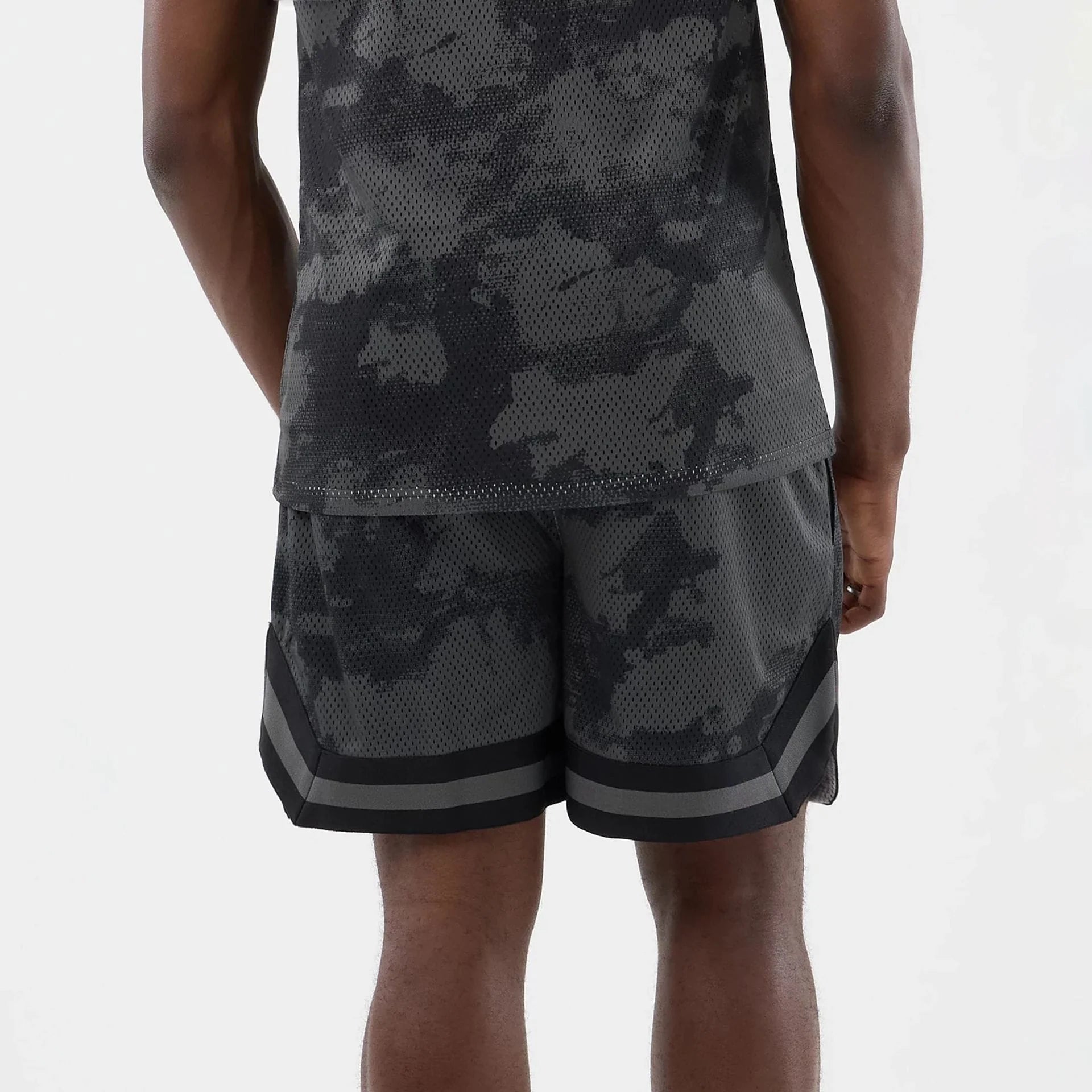 60856200 AOP Mesh Short New Era - BLK