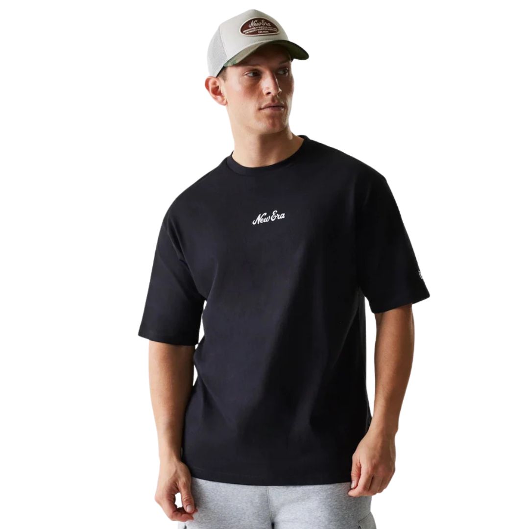NE TRUCKER PTCH OS TEE NEWERA BLK