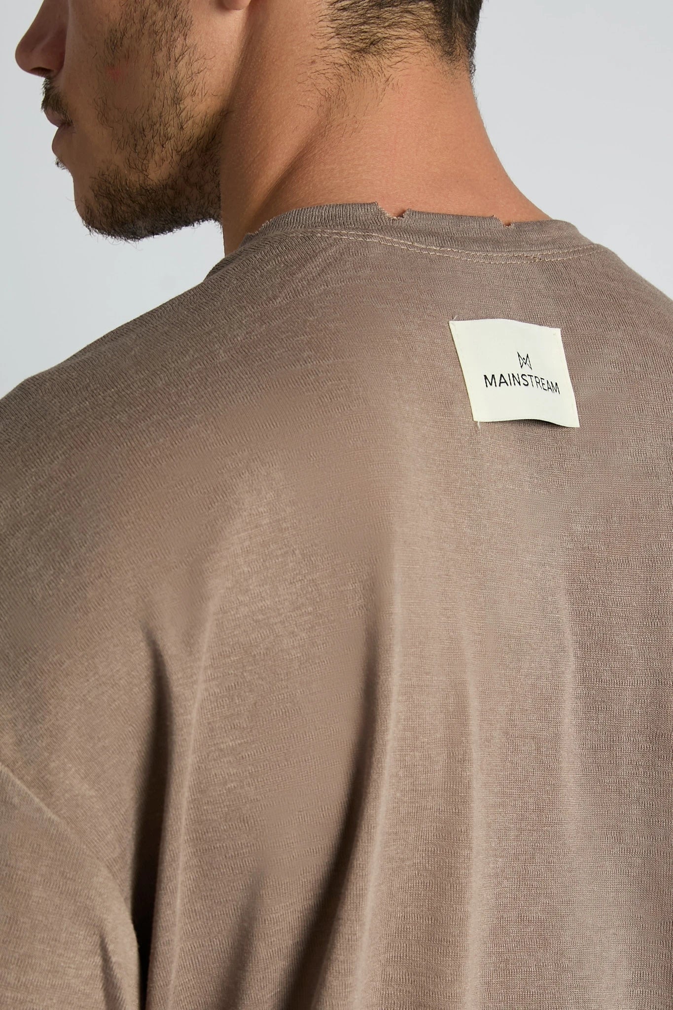 חולצה מיינסטרים 240116 BROWN