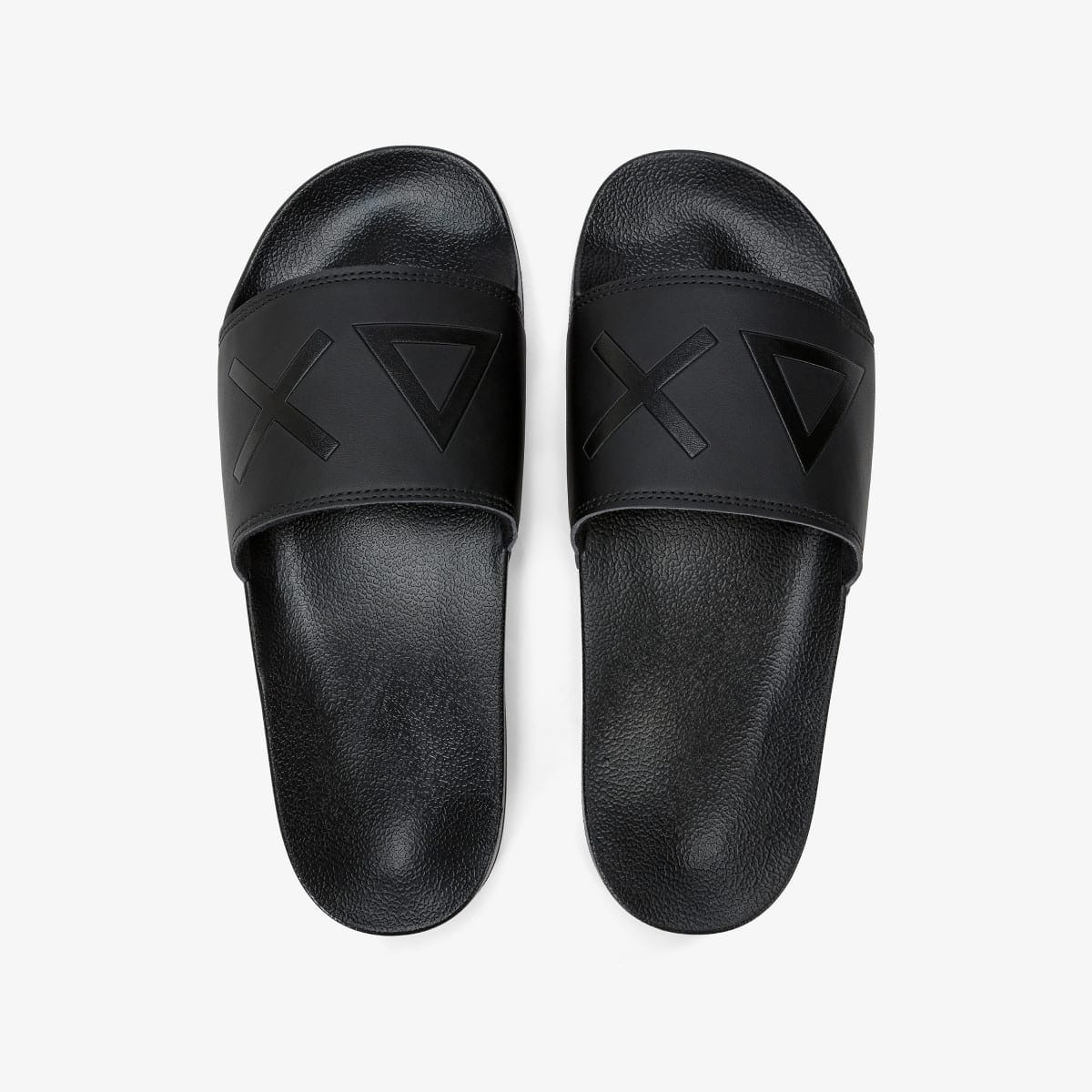 SLIPPERS LOGO BLACK — כפכפים לגברים