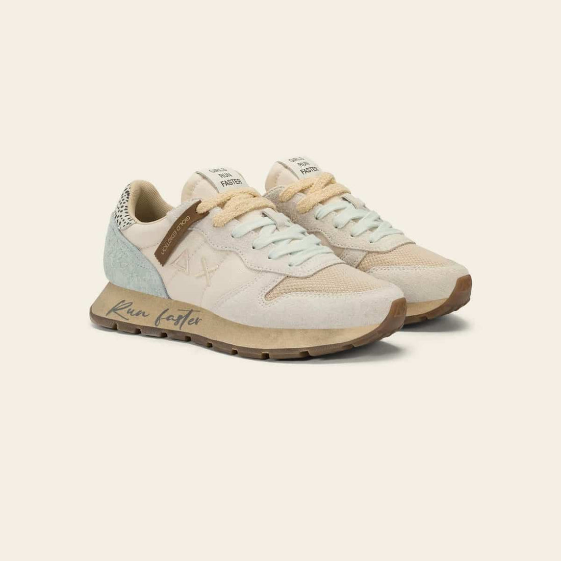 ALLY VINTAGE - White — סניקרס לנשים