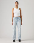 ג׳ינס Levi’s Easy Dad 005DC-0000 – מבט מלפנים על דוגמנית
