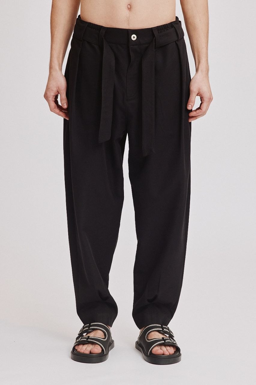 YN P26019 BLACK