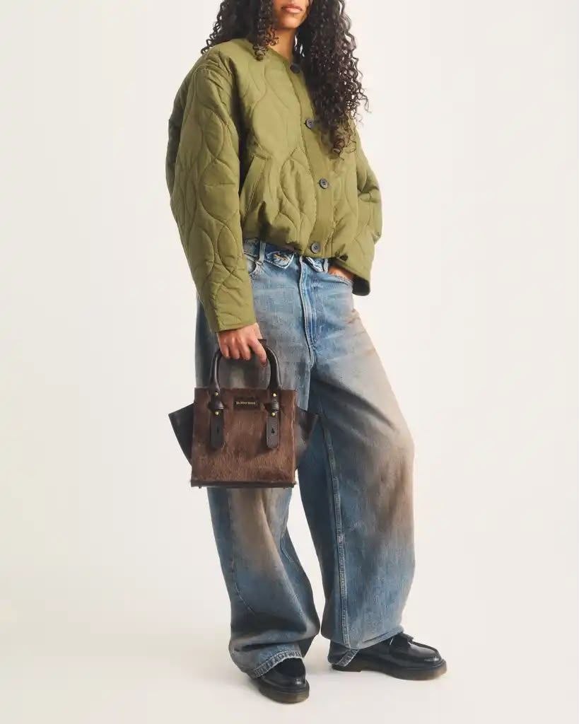 43617201 Bag