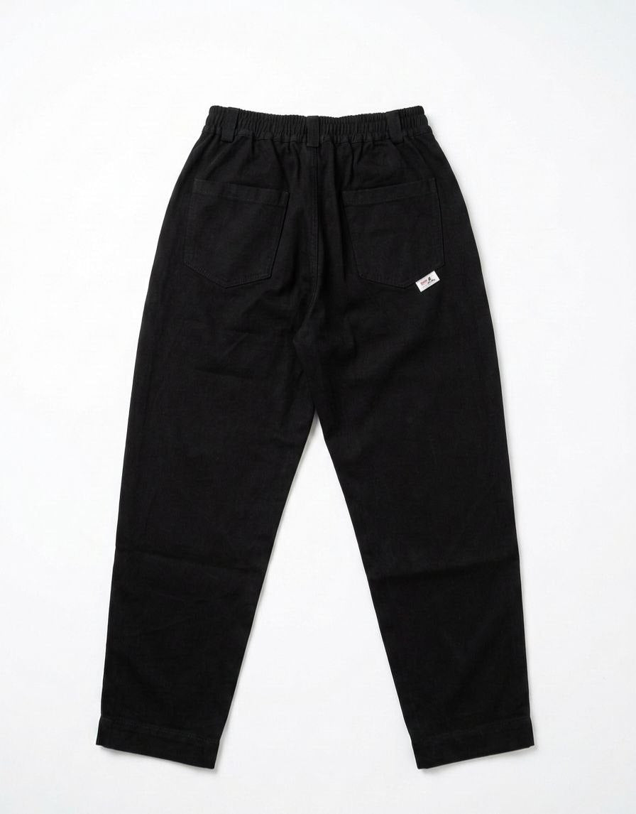 YN P1261032 BLACK