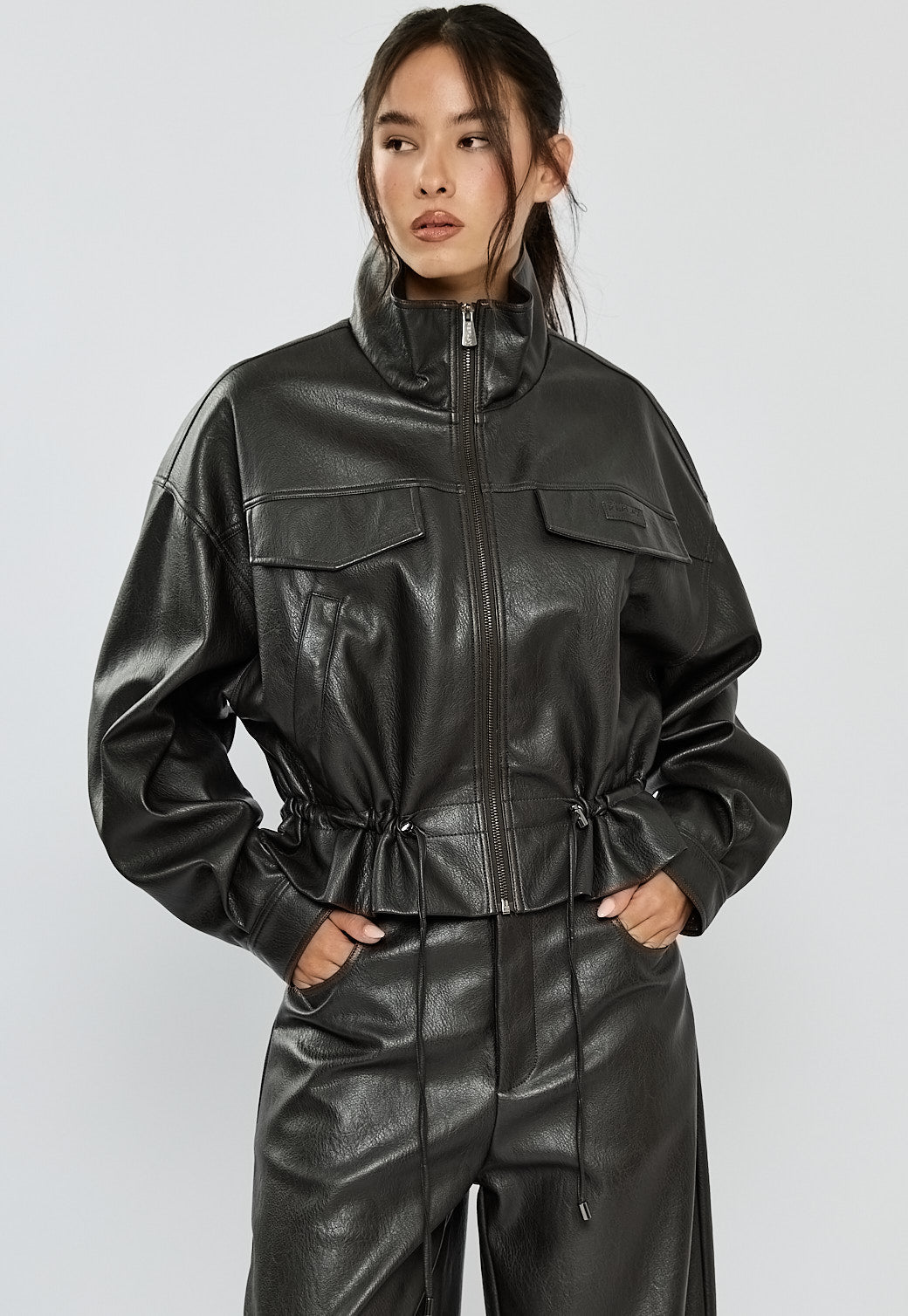 W PU JKT 27173804T BLACK 99